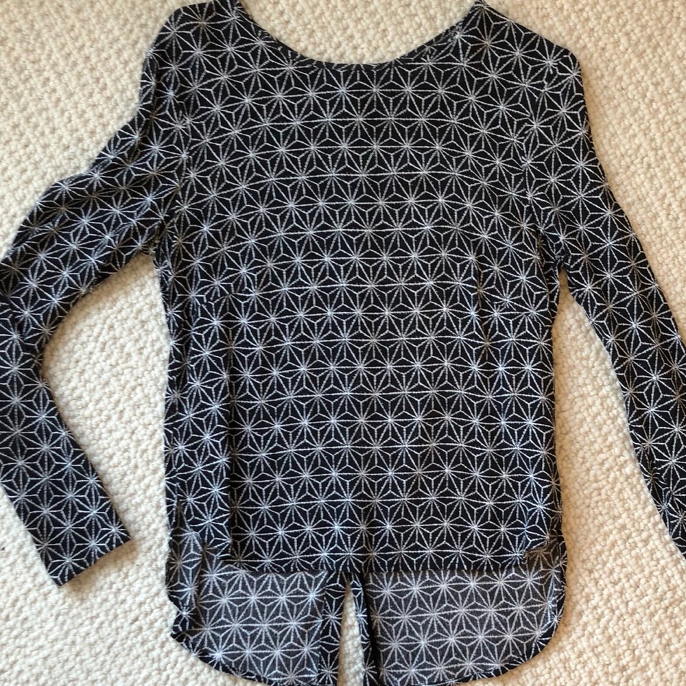 H&M Top- Polished Style
